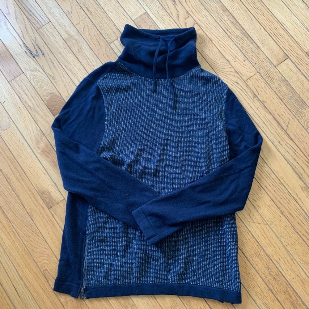 Men’s Express Sweater